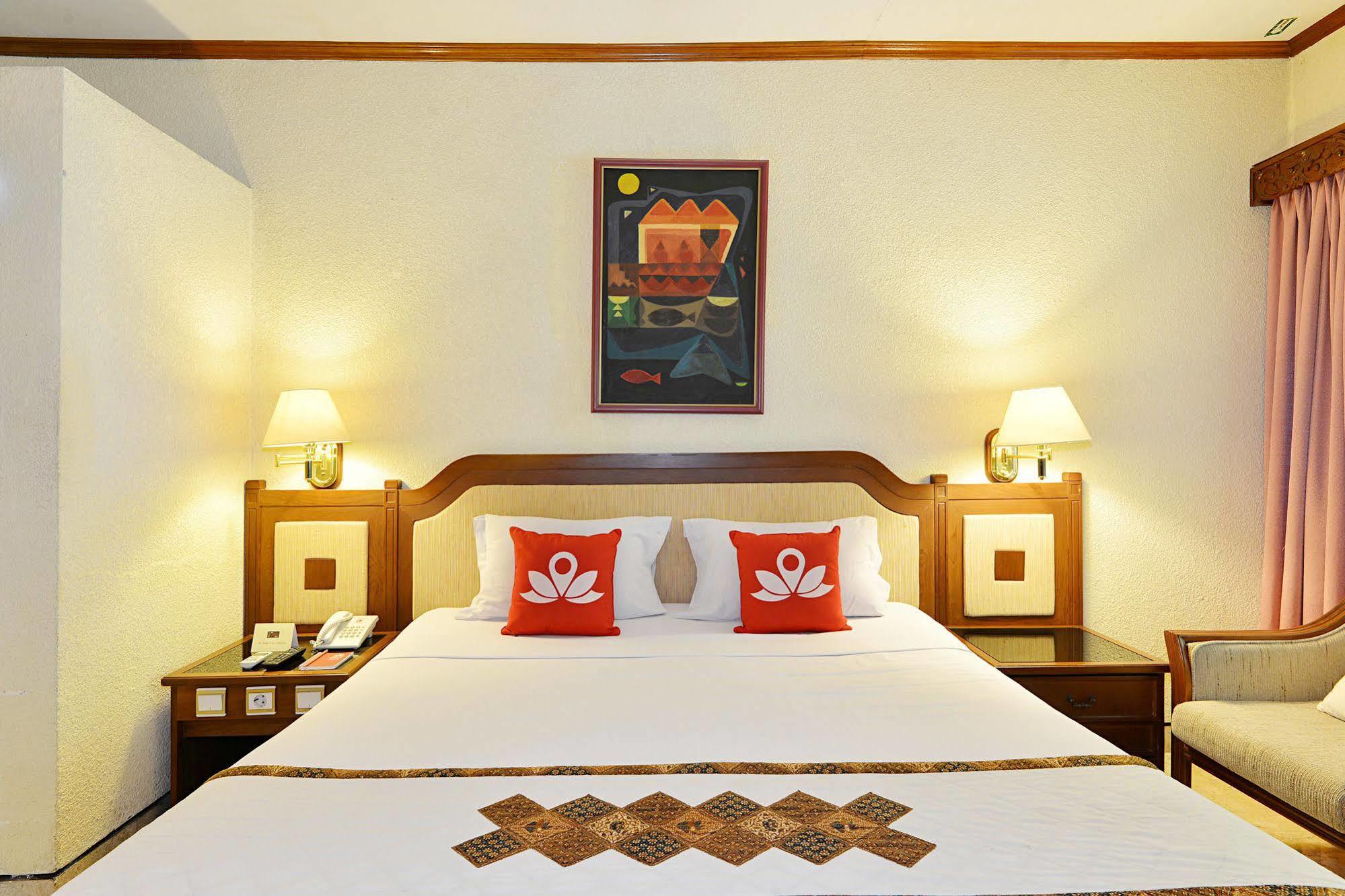 Zen Rooms Jogja Cendrawasih Pakualaman Eksteriør bilde