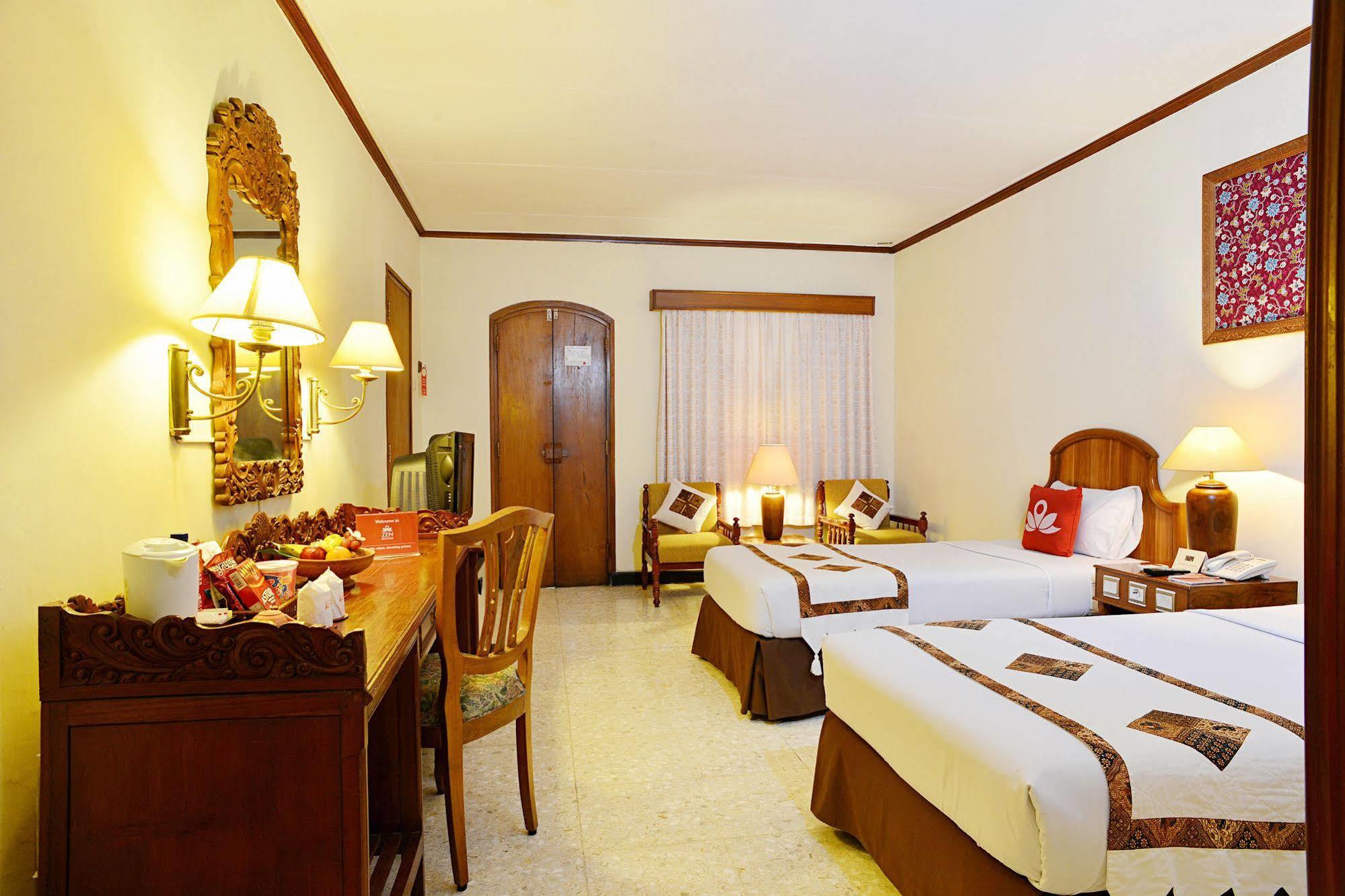 Zen Rooms Jogja Cendrawasih Pakualaman Eksteriør bilde